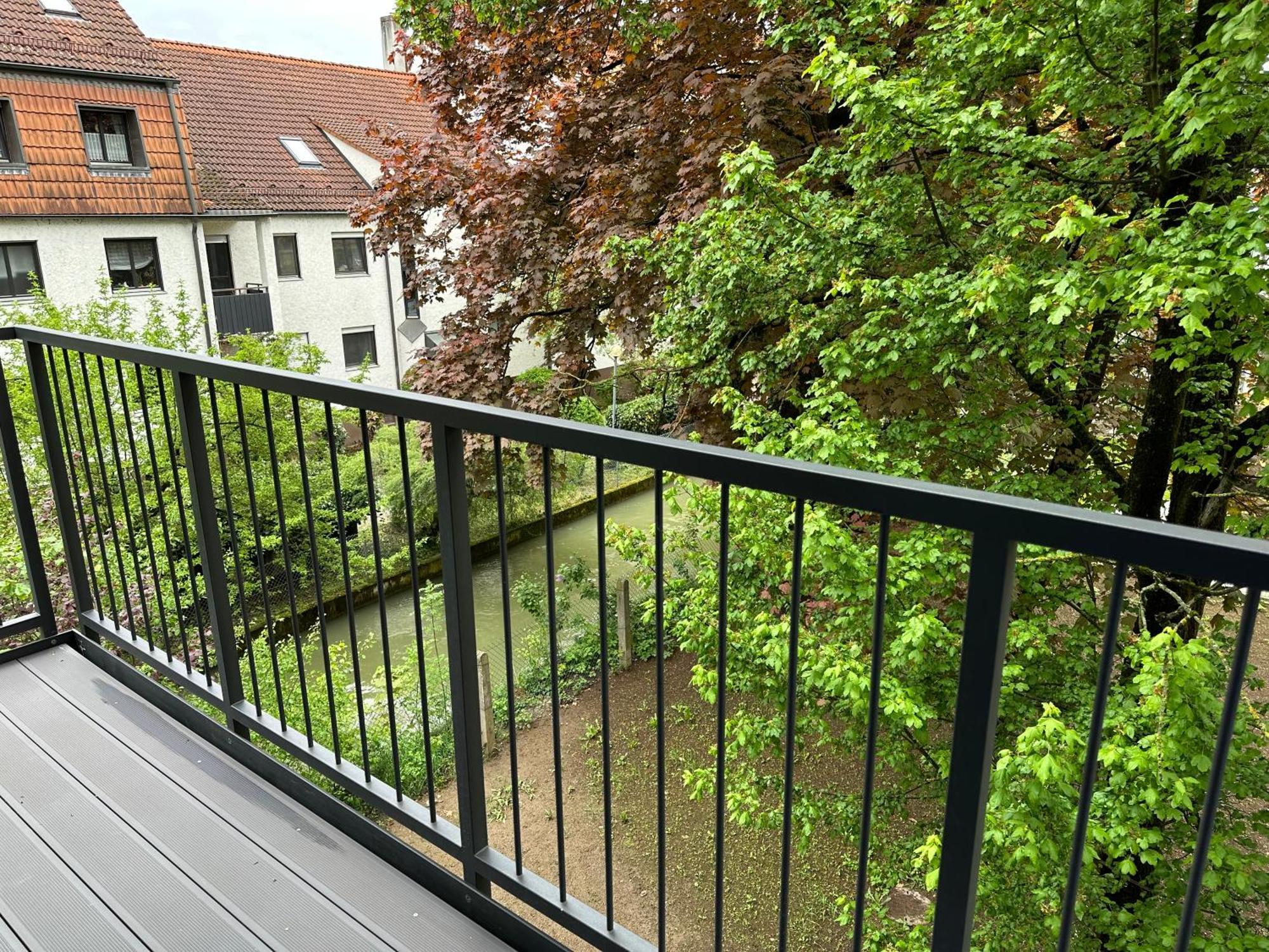 Mm Lodge - Apartments In Innenstadtlage Mit Parkplatz Augsburg Exterior photo